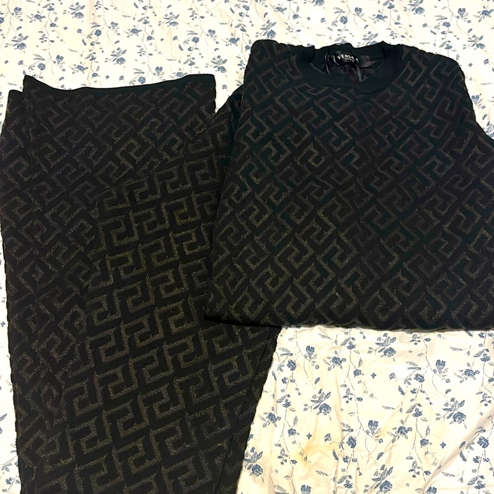 Brand New Authentic Versace Knit Pants set🔥🔥🔥🔥